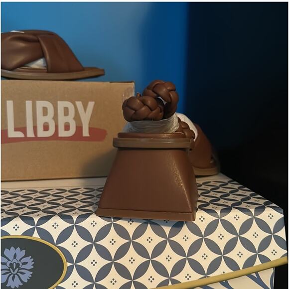 Sam & Libby Sutton Sandals size 8 NWT - Picture 3 of 7